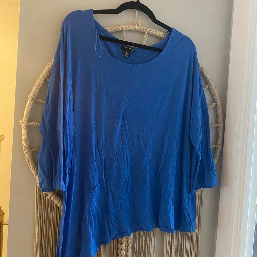 Long sleeve plus size top